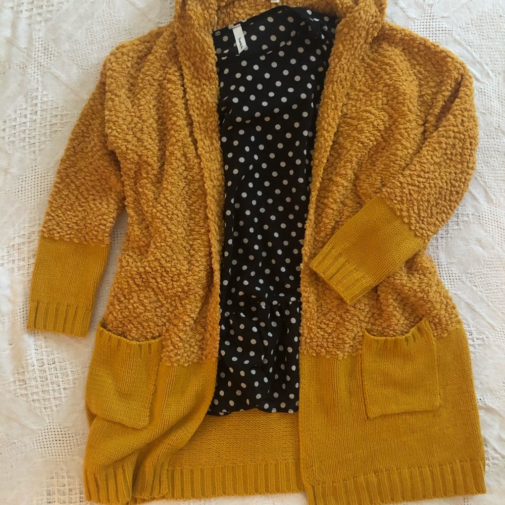 Umgee Cardigan Size Large